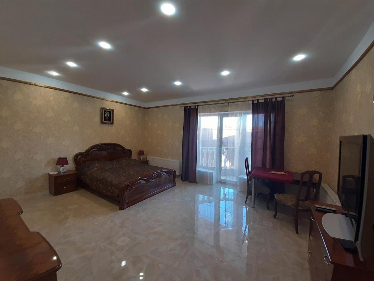 Аппартаменты С Балконом Apartment Oldenburg Bagian luar foto